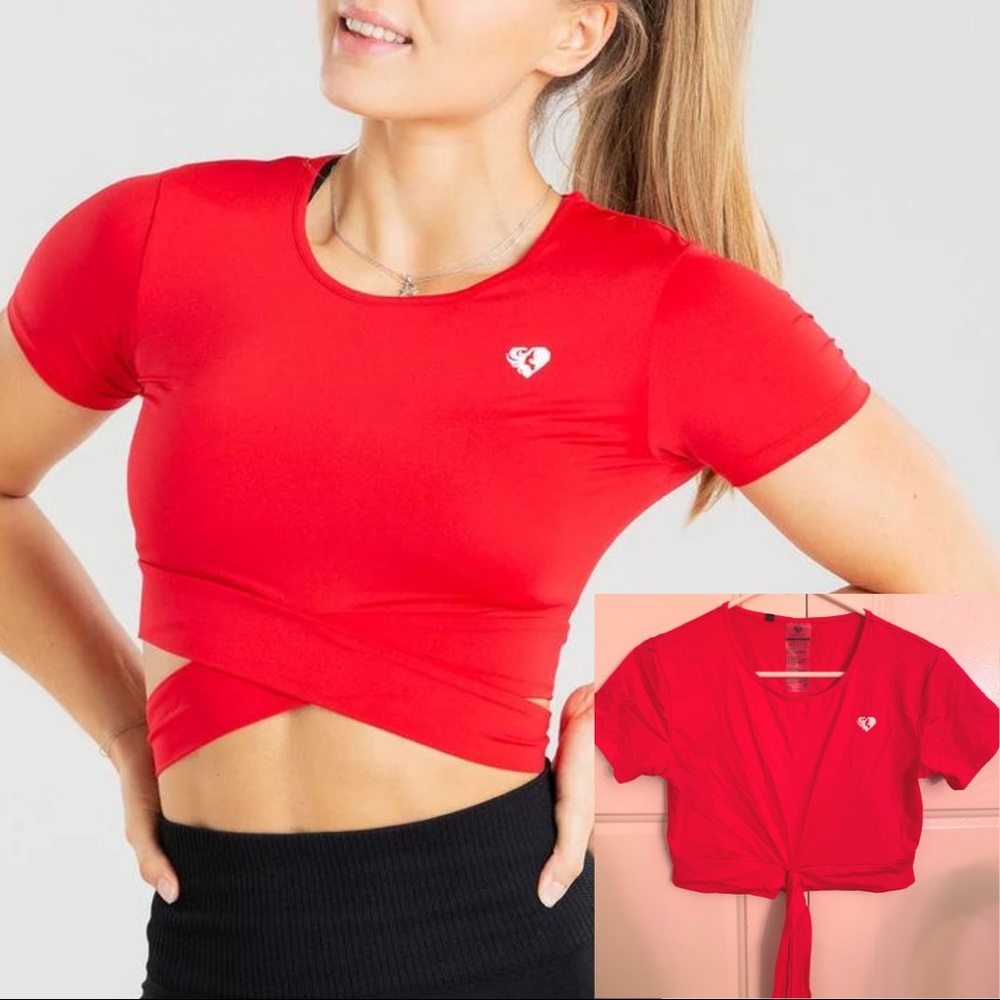Womens Best: TRUE TIE CROP TOP in Red